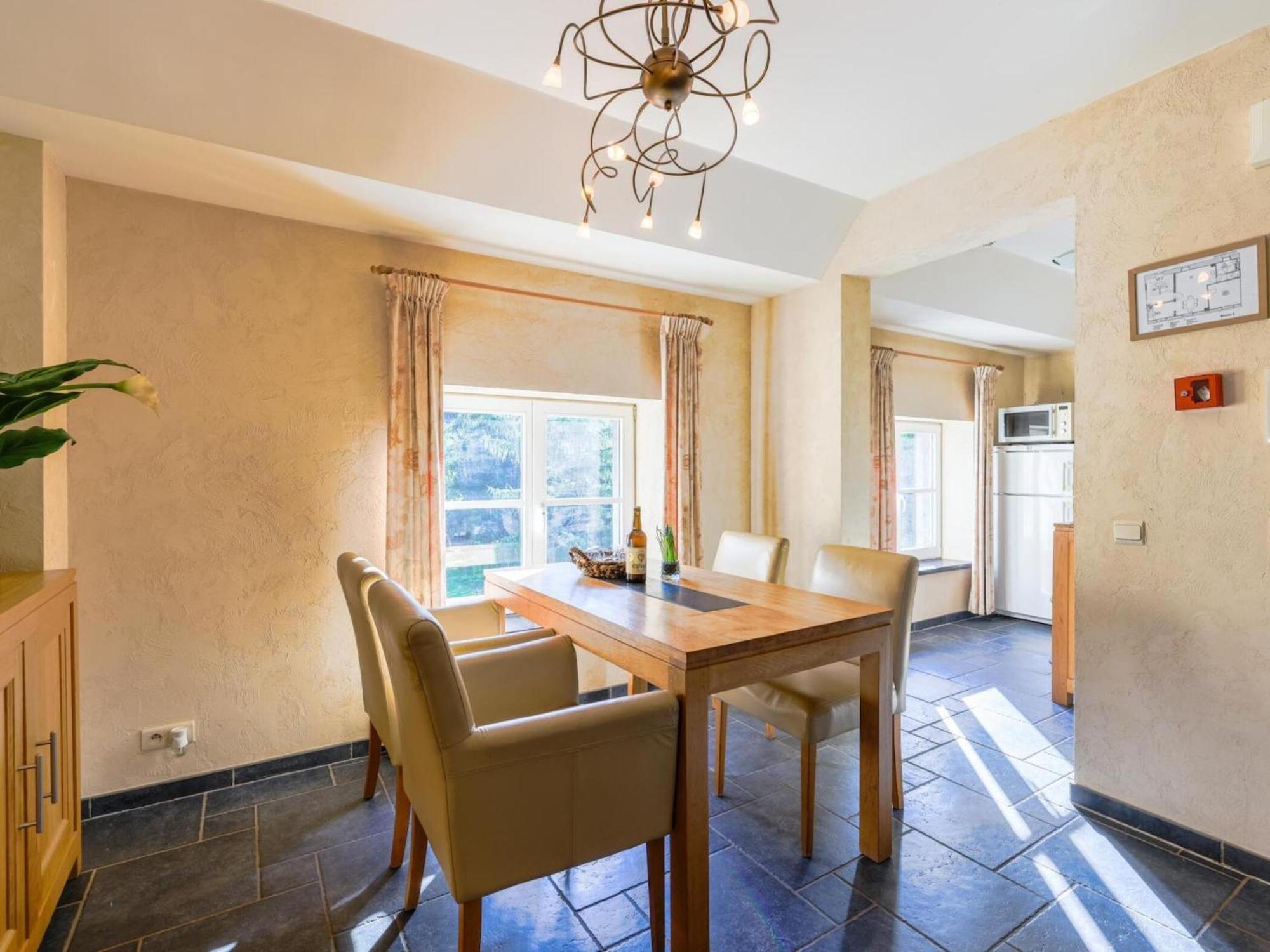 Elegant Apartment In Aywaille Near Forest エクステリア 写真